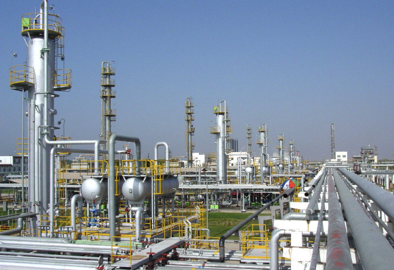 Petrochemical industry pipe welding equipment